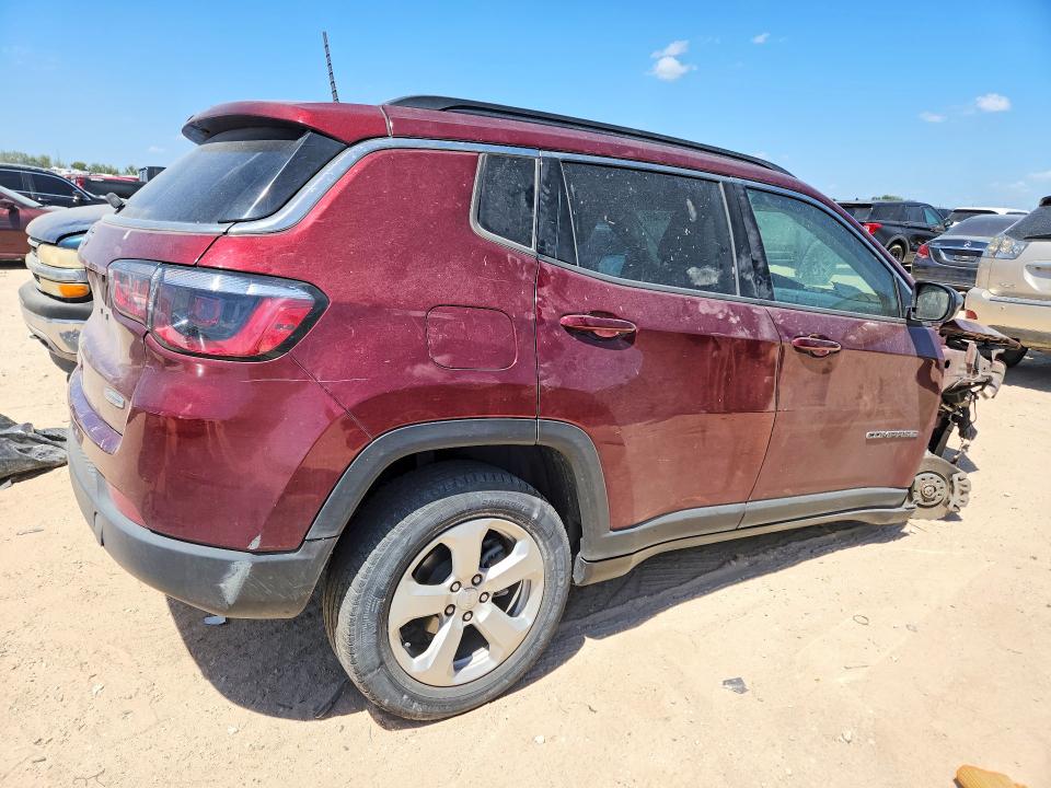 64515966 :رقم المزاد ، 3C4NJDBB3NT142183 vin ، 2022 Jeep Compass مزاد بيع