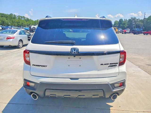 Продажа на аукционе авто 2024 Honda Passport, vin: 5FNYF8H88RB005701, номер лота: 65905226
