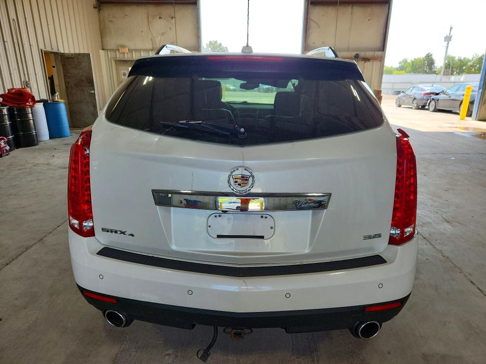 65120526 :رقم المزاد ، 3GYFNGE31FS530352 vin ، 2015 Cadillac Srx مزاد بيع