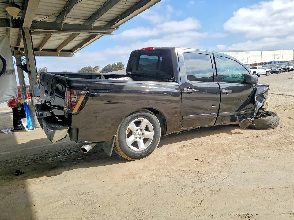 2007 Nissan Titan მანქანა იყიდება აუქციონზე, vin: 1N6AA07AX7N223818, აუქციონის ნომერი: 64083046