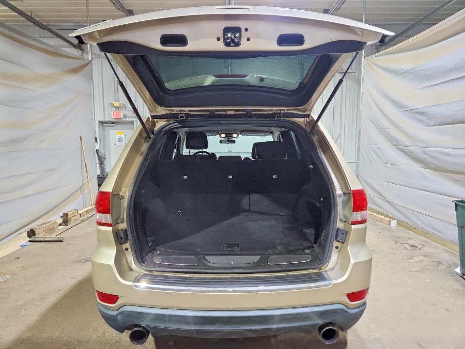 2011 Jeep Grand Cherokee მანქანა იყიდება აუქციონზე, vin: 1J4RR4GG3BC562588, აუქციონის ნომერი: 65344986