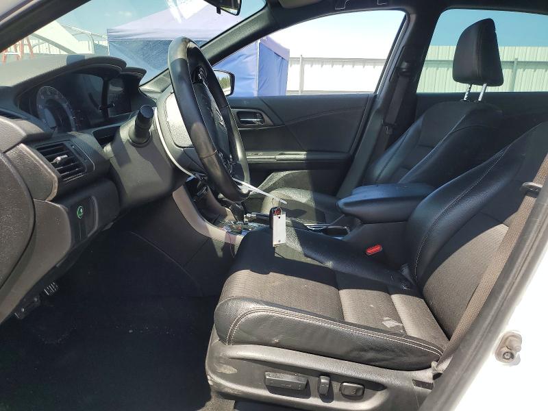 66021486 :رقم المزاد ، 1HGCR2F56HA136299 vin ، 2017 Honda Accord مزاد بيع