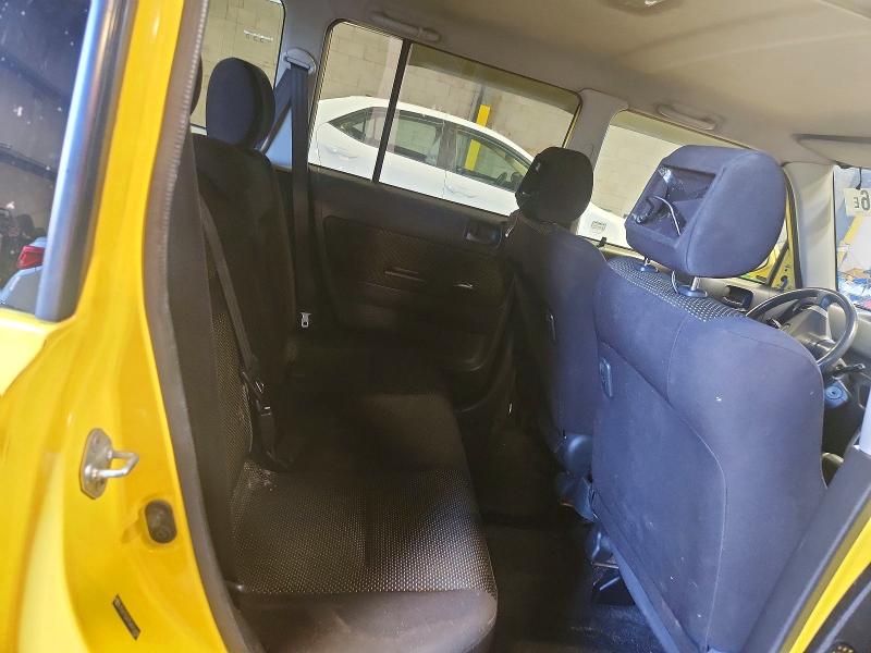 Продаж на аукціоні авто 2005 Scion Xb, vin: JTLKT324754015438, номер лоту: 64449916