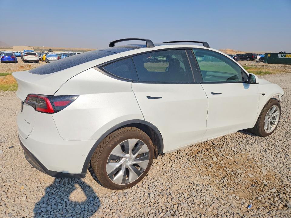 Продаж на аукціоні авто 2021 Tesla Model Y, vin: 5YJYGDEE4MF097043, номер лоту: 63678396