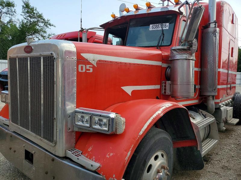 2005 Peterbilt 379 მანქანა იყიდება აუქციონზე, vin: 1XP5DU9X05D849674, აუქციონის ნომერი: 63887816