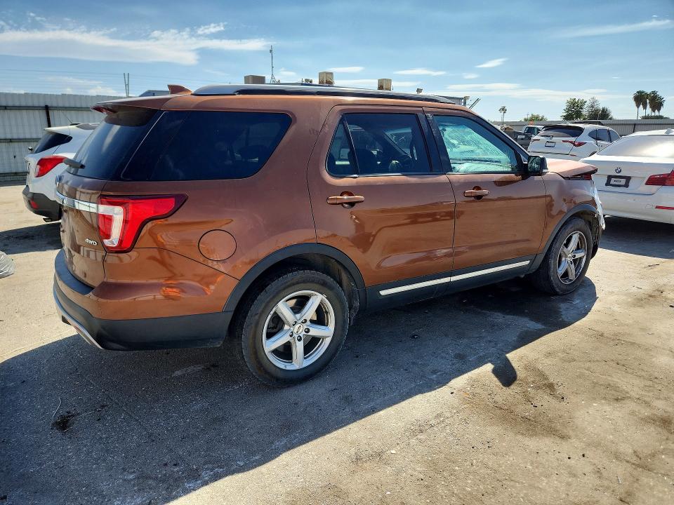 2017 Ford Explorer მანქანა იყიდება აუქციონზე, vin: 1FM5K8D88HGD43555, აუქციონის ნომერი: 65607076
