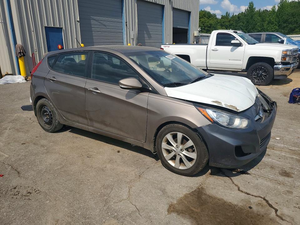 Продажа на аукционе авто 2013 Hyundai Accent, vin: KMHCU5AE8DU119479, номер лота: 63535846