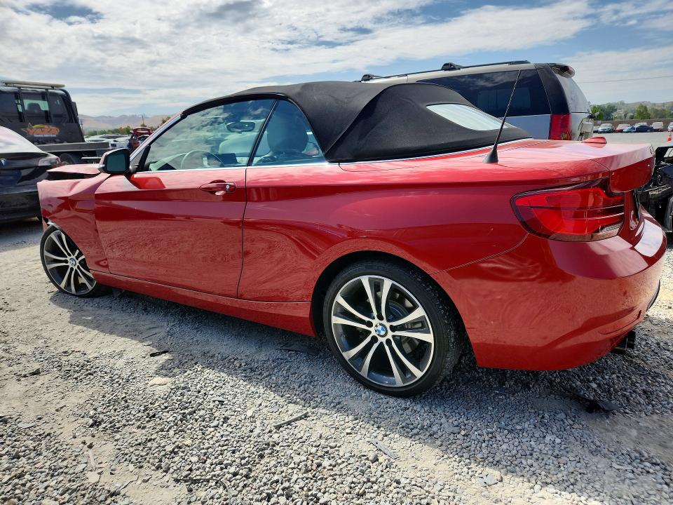 64235476 :رقم المزاد ، WBA2M7C50JVA97413 vin ، 2018 Bmw 230i مزاد بيع