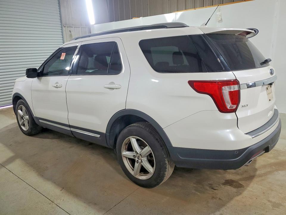 62989226 :رقم المزاد ، 1FM5K7D88JGB94516 vin ، 2018 Ford Explorer مزاد بيع