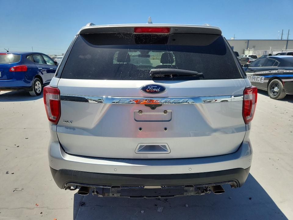 2017 Ford Explorer მანქანა იყიდება აუქციონზე, vin: 1FM5K7D87HGD78761, აუქციონის ნომერი: 64818406