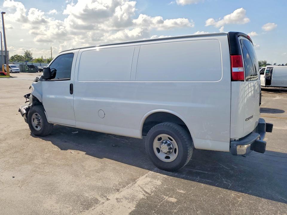 Продаж на аукціоні авто 2020 Chevrolet Express G2500, vin: 1GCWGAFG3L1227228, номер лоту: 64298196