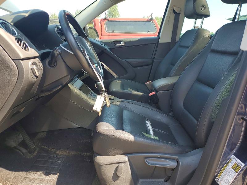 2011 Volkswagen Tiguan მანქანა იყიდება აუქციონზე, vin: WVGBV7AX6BW517782, აუქციონის ნომერი: 64939416