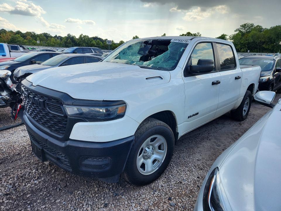 Продажа на аукционе авто 2025 Ram 1500, vin: 1C6RREGG2SN615904, номер лота: 59765276