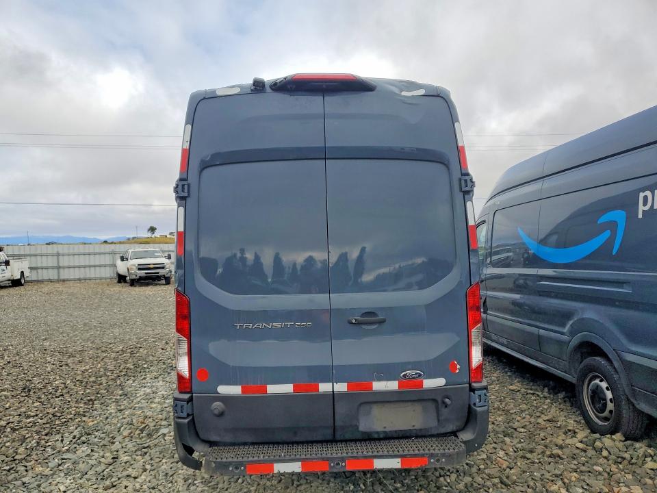 Продажа на аукционе авто 2020 Ford Transit, vin: 1FTBR3X85LKB27749, номер лота: 62543626
