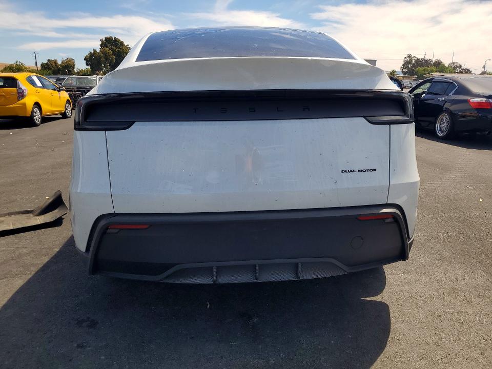 2026 Tesla Model Y მანქანა იყიდება აუქციონზე, vin: 7SAYGDEE2TF573565, აუქციონის ნომერი: 65623796