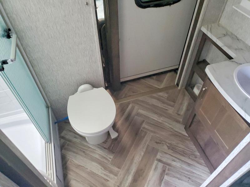 Продажа на аукционе авто 2021 Keystone Astoria, vin: 4YDT32025MM915763, номер лота: 66433036