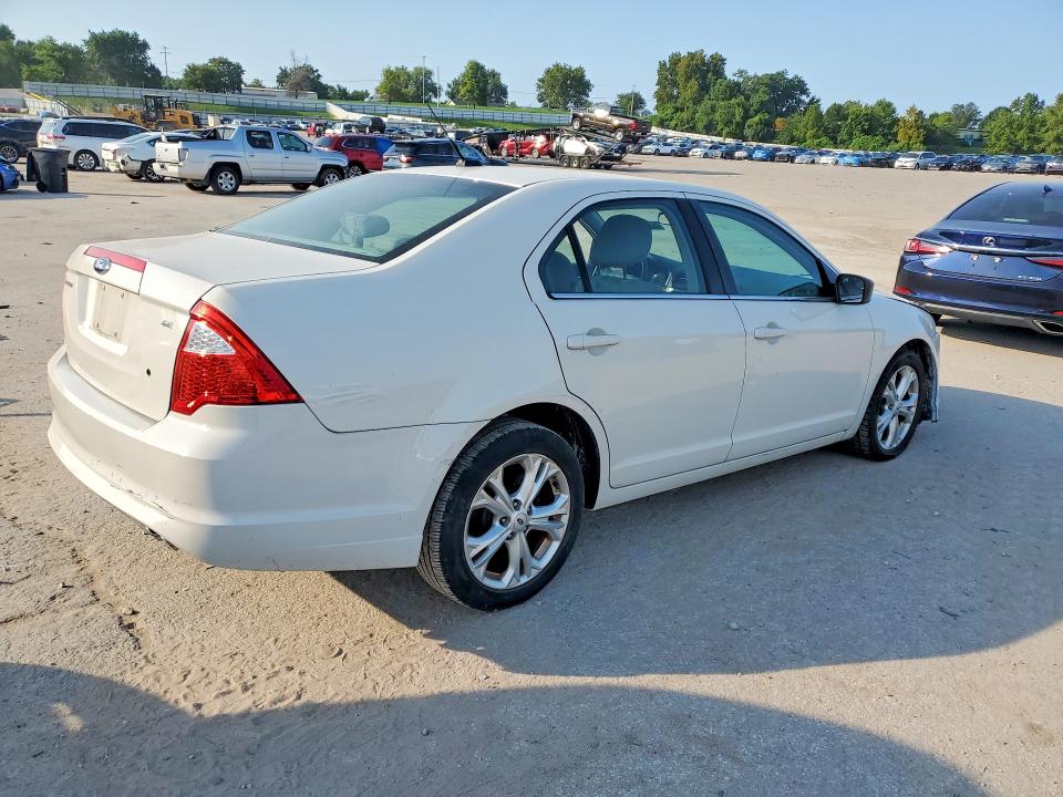 63707056 :رقم المزاد ، 3FAHP0HA9CR437341 vin ، 2012 Ford Fusion مزاد بيع