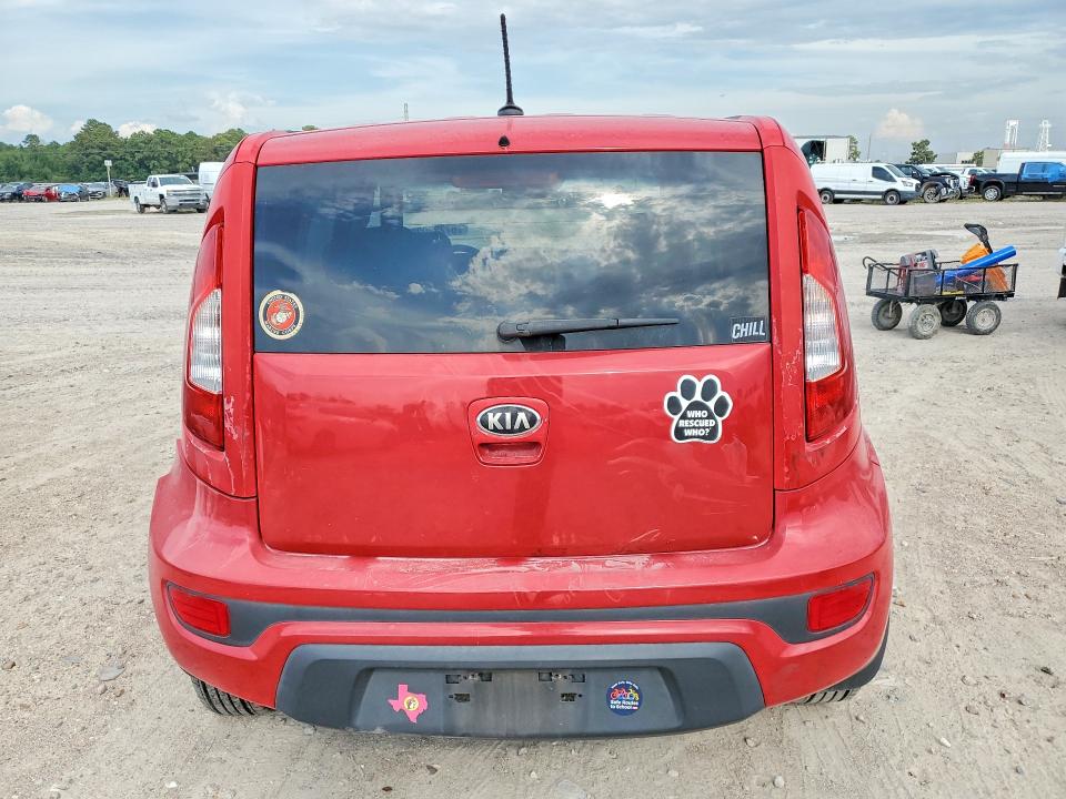 2013 Kia Soul მანქანა იყიდება აუქციონზე, vin: KNDJT2A50D7510704, აუქციონის ნომერი: 67223926
