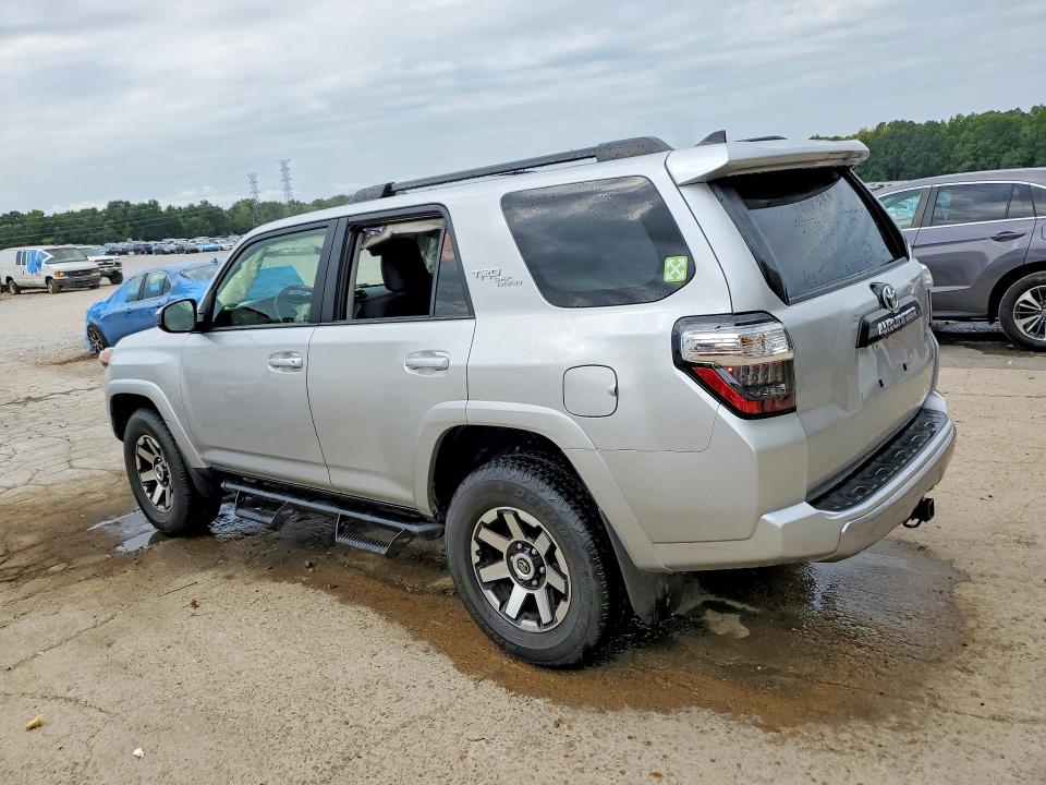 Продажа на аукционе авто 2023 Toyota 4runner, vin: JTEPU5JR5P6123227, номер лота: 66617146
