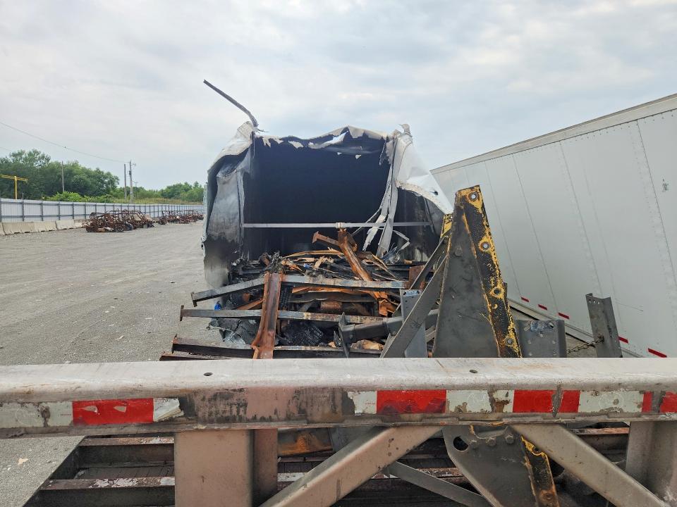 Продажа на аукционе авто 2021 Great Dane Trailers Trailer, vin: 1GR1P0628NT427527, номер лота: 61909866