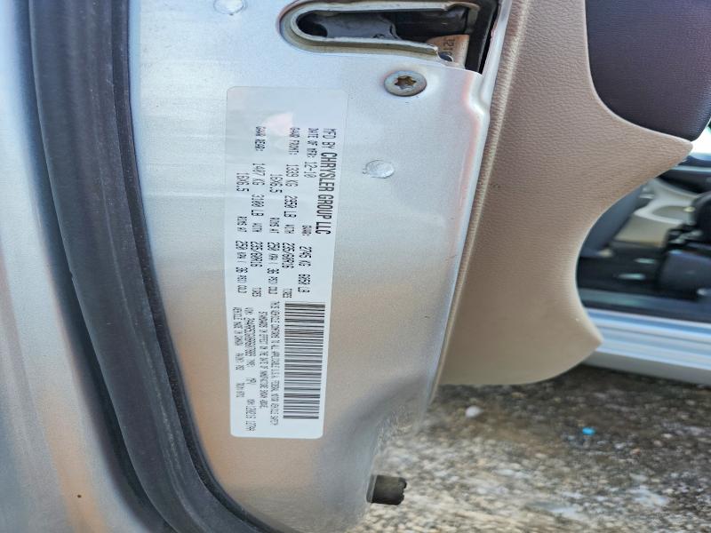 66778536 :رقم المزاد ، 2A4RR5DG0BR607889 vin ، 2011 Chrysler Town & Country مزاد بيع
