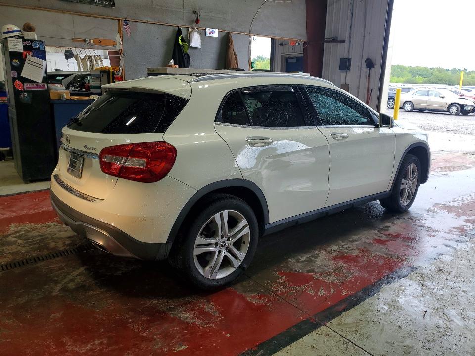 2018 Mercedes-benz Gla მანქანა იყიდება აუქციონზე, vin: WDCTG4GB6JJ435294, აუქციონის ნომერი: 66941896