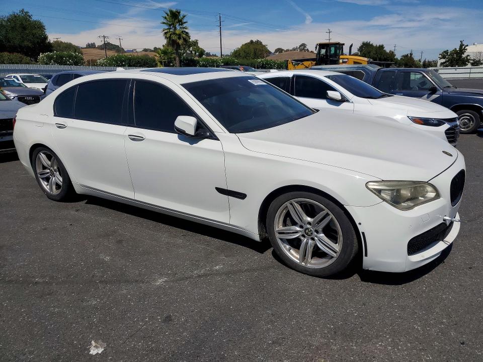 65669956 :رقم المزاد ، WBAYE8C52ED134399 vin ، 2014 Bmw 750 مزاد بيع