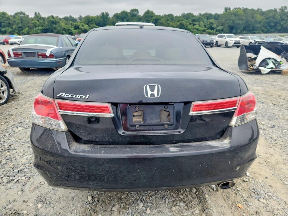 2011 Honda Accord მანქანა იყიდება აუქციონზე, vin: 1HGCP2F86BA116495, აუქციონის ნომერი: 66607046