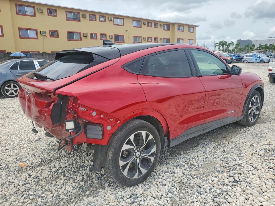 2022 Ford Mustang Mach-e მანქანა იყიდება აუქციონზე, vin: 3FMTK3R78NMA39945, აუქციონის ნომერი: 63593516