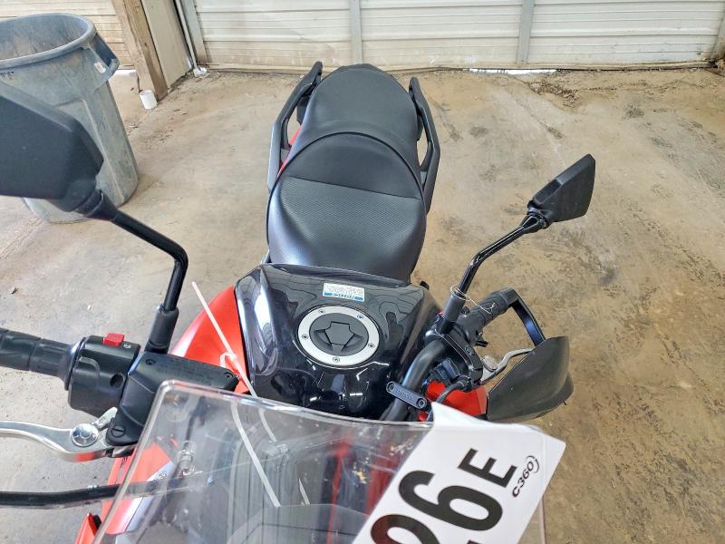 65615226 :رقم المزاد ، JKALEEF12GDA13943 vin ، 2016 Kawasaki Kle650 مزاد بيع