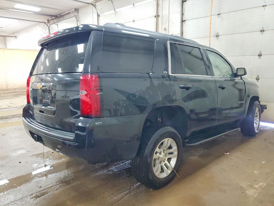 64984756 :رقم المزاد ، 1GNSKAKC1FR240492 vin ، 2015 Chevrolet Tahoe مزاد بيع