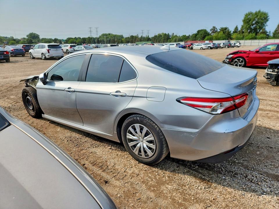64756776 :رقم المزاد ، 4T1B31HKXKU514893 vin ، 2019 Toyota Camry مزاد بيع