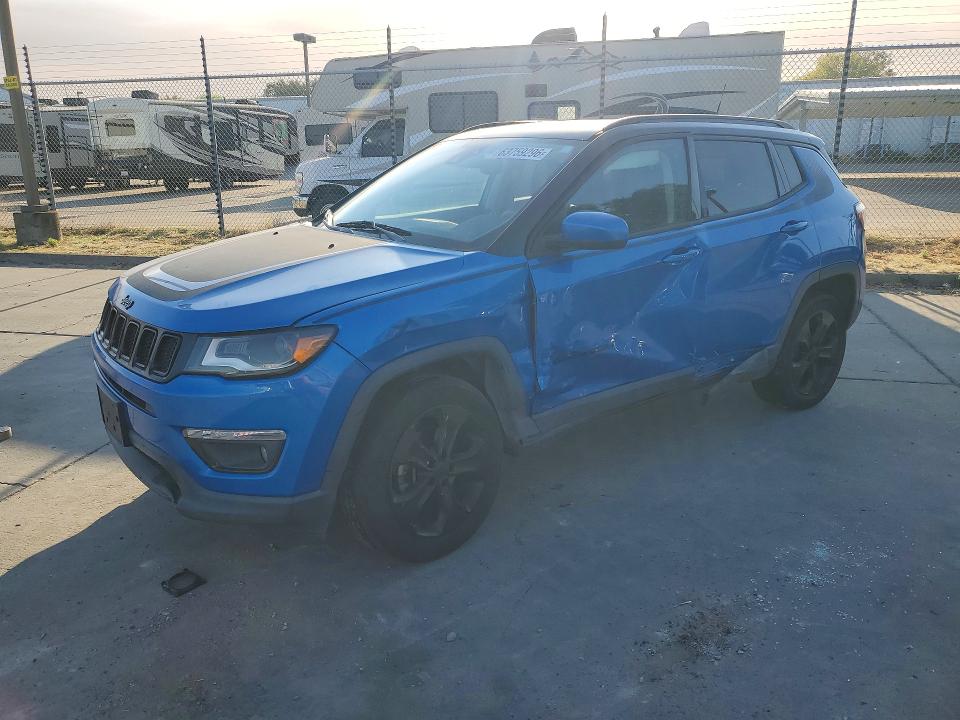 2018 Jeep Compass მანქანა იყიდება აუქციონზე, vin: 3C4NJDBB1JT394525, აუქციონის ნომერი: 63759296