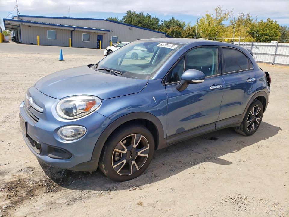 65707776 :رقم المزاد ، ZFBCFXAB4HP627293 vin ، 2017 Fiat 500x مزاد بيع