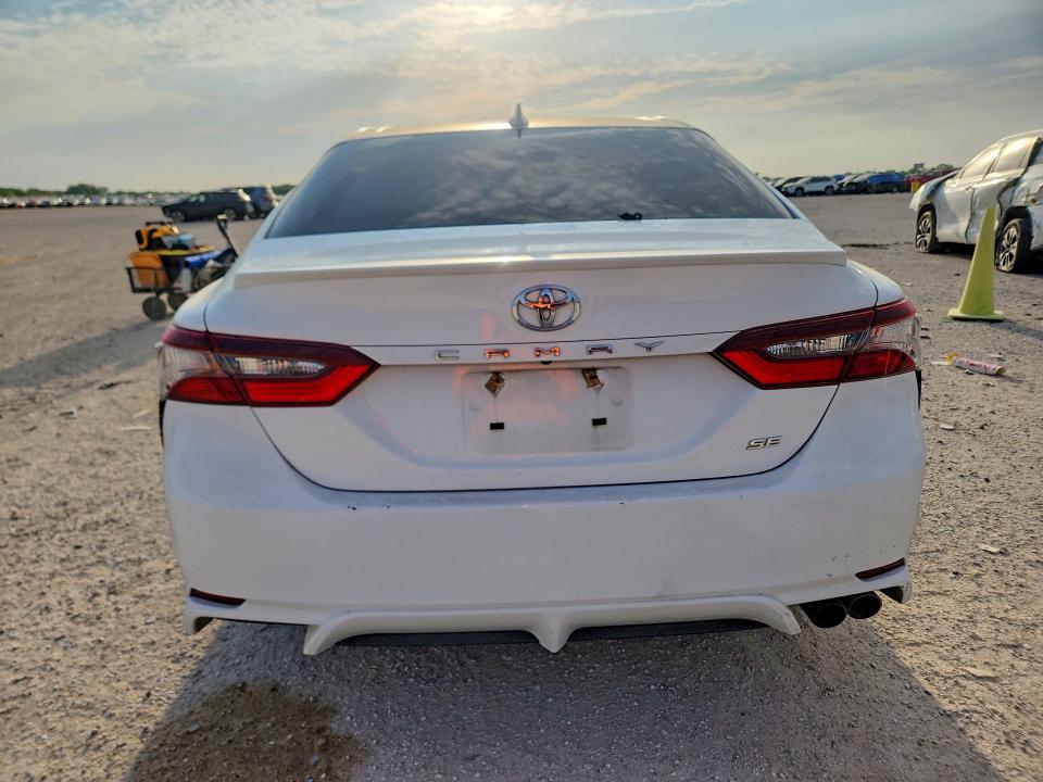 Aukcja sprzedaży 2021 Toyota Camry, vin: 4T1G11AK2MU495460, numer aukcji: 67012596