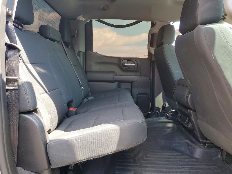 64989366 :رقم المزاد ، 3GCPYCEF9LG118473 vin ، 2020 Chevrolet Silverado مزاد بيع