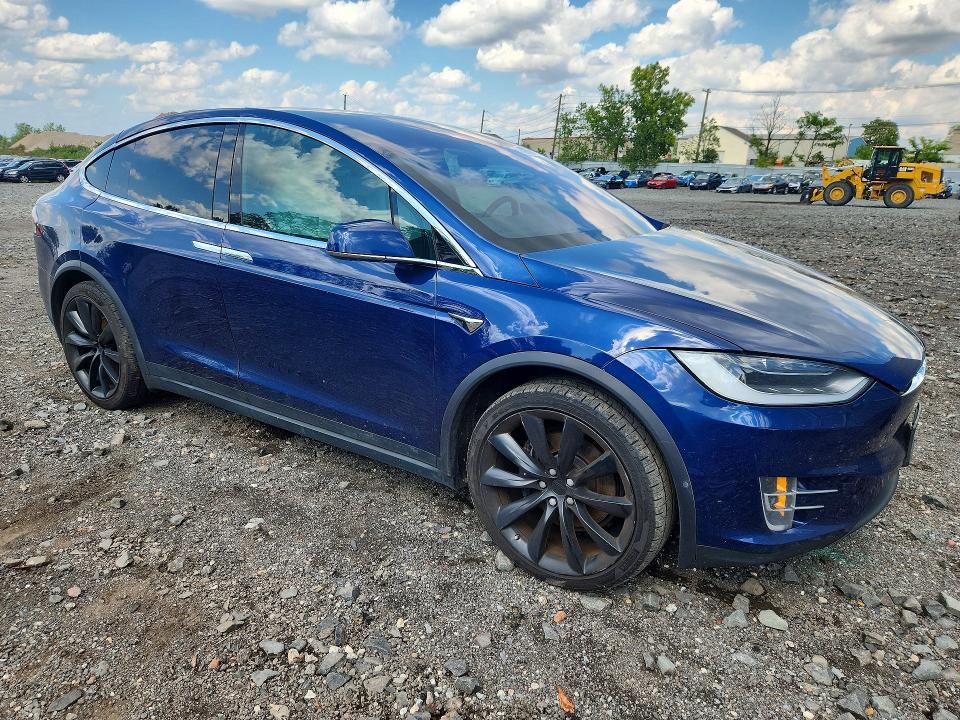 Aukcja sprzedaży 2018 Tesla Model X, vin: 5YJXCDE24JF121964, numer aukcji: 65939606