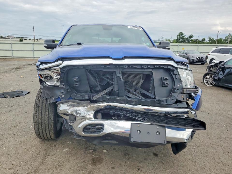 65634996 :رقم المزاد ، 1C6SRFFT2KN797657 vin ، 2019 Ram 1500 مزاد بيع