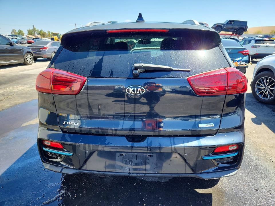 63532816 :رقم المزاد ، KNDCE3LG4L5056068 vin ، 2020 Kia Niro مزاد بيع