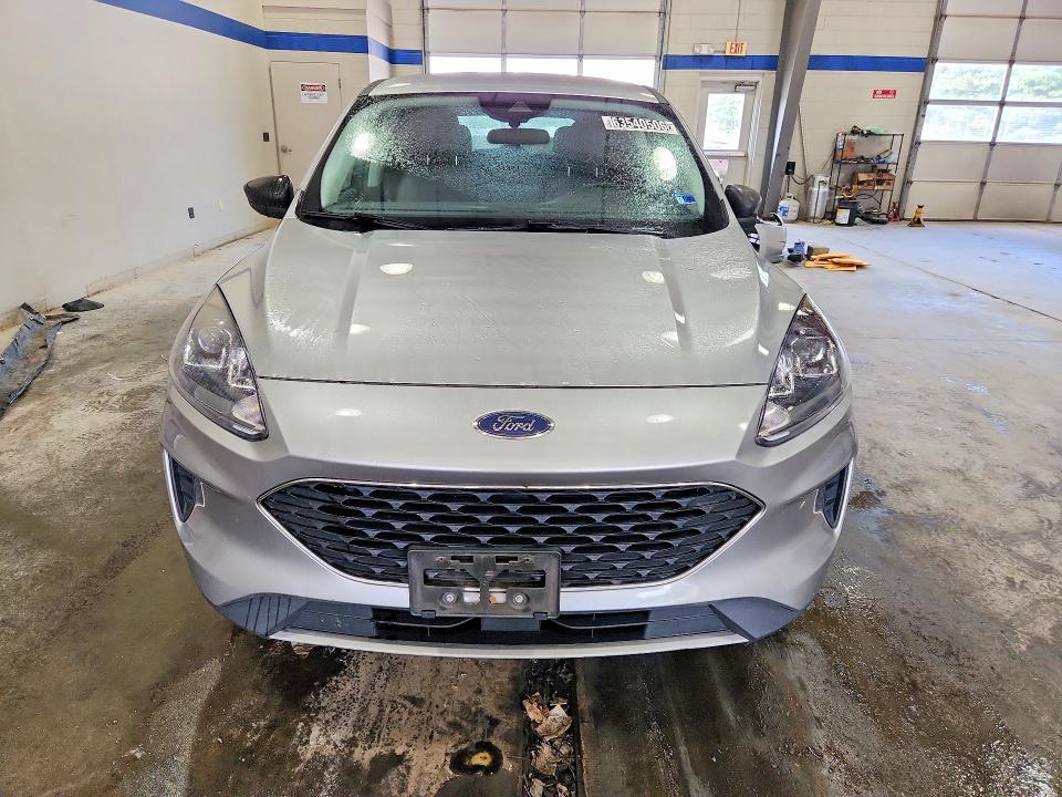 Продажа на аукционе авто 2022 Ford Escape, vin: 1FMCU9G63NUB33119, номер лота: 63540506