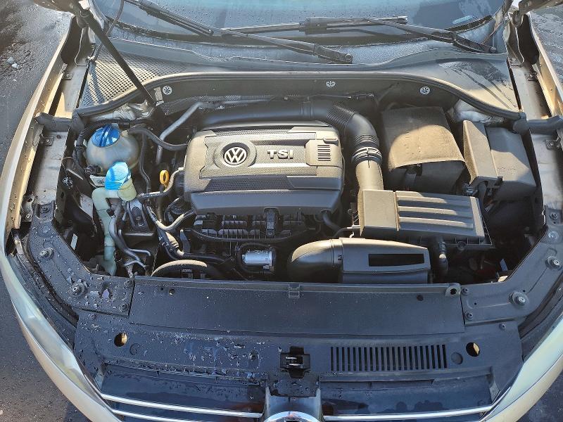 2015 Volkswagen Passat მანქანა იყიდება აუქციონზე, vin: 1VWAT7A31FC006827, აუქციონის ნომერი: 64641626