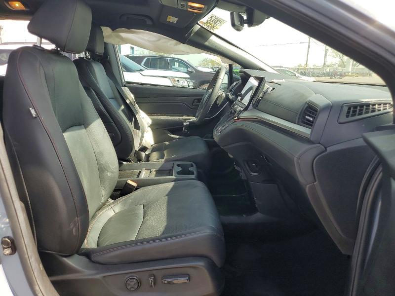 63447336 :رقم المزاد ، 5FNRL6H7XRB066301 vin ، 2024 Honda Odyssey مزاد بيع
