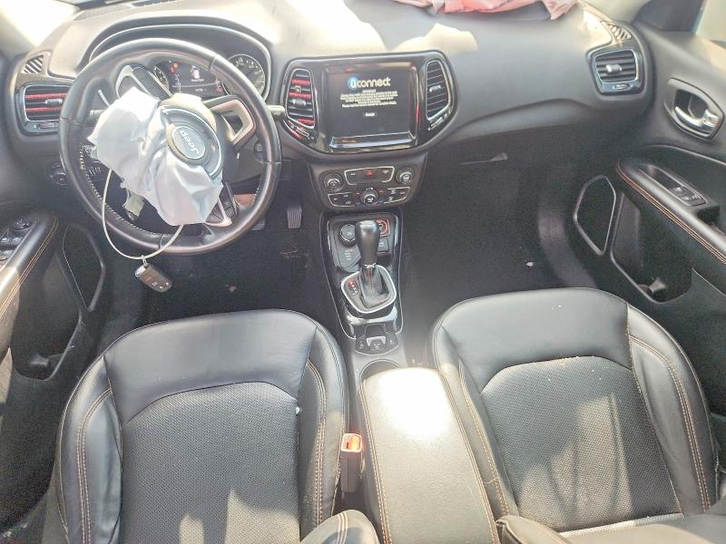 2018 Jeep Compass მანქანა იყიდება აუქციონზე, vin: 3C4NJDCB7JT437229, აუქციონის ნომერი: 63746416