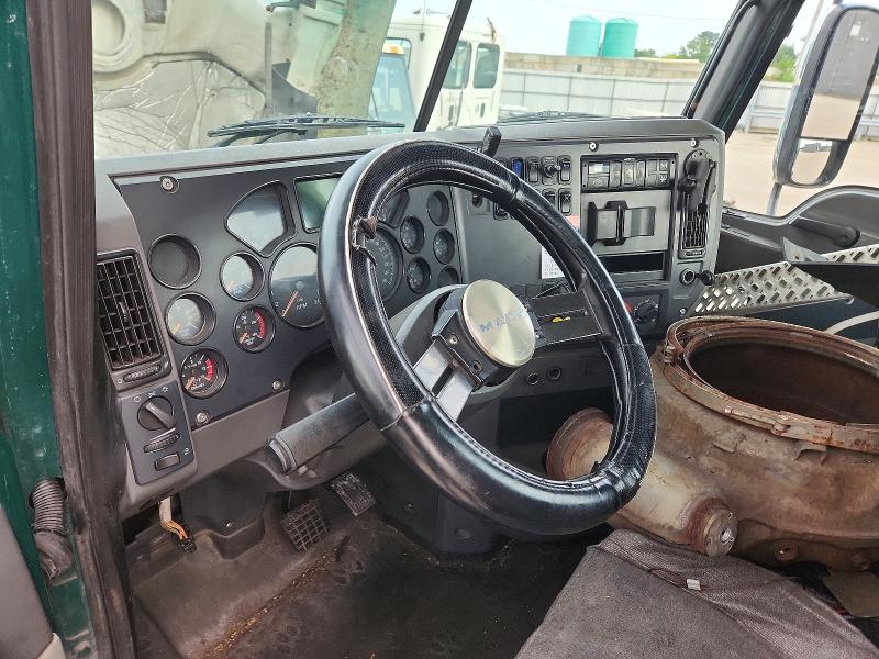 Продажа на аукционе авто 2016 Mack 600, vin: 1M1AW01X6GM008458, номер лота: 65222806