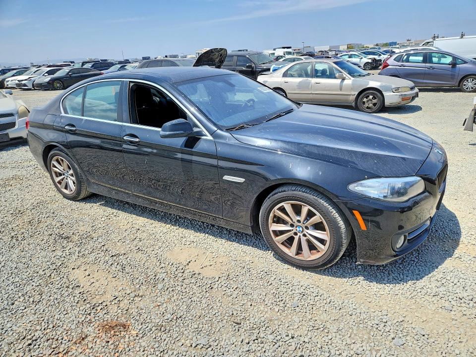 63857866 :رقم المزاد ، WBA5A5C53FD520344 vin ، 2015 Bmw 528 مزاد بيع