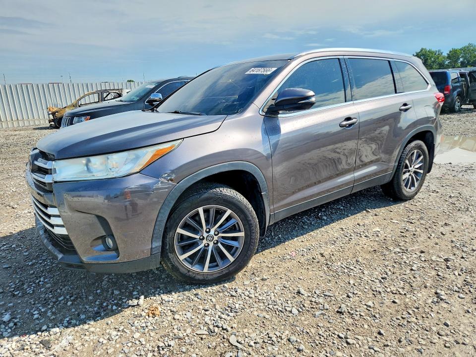 Продажа на аукционе авто 2019 Toyota Highlander, vin: 5TDJZRFH6KS947281, номер лота: 64187566