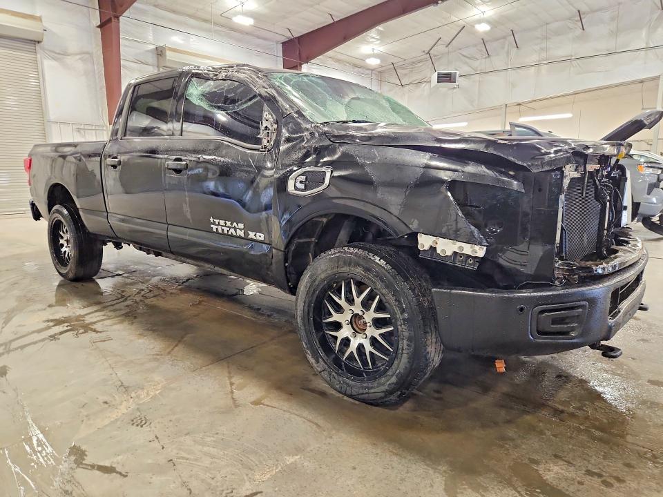2017 Nissan Titan Xd მანქანა იყიდება აუქციონზე, vin: 1N6BA1F42HN519598, აუქციონის ნომერი: 64985926