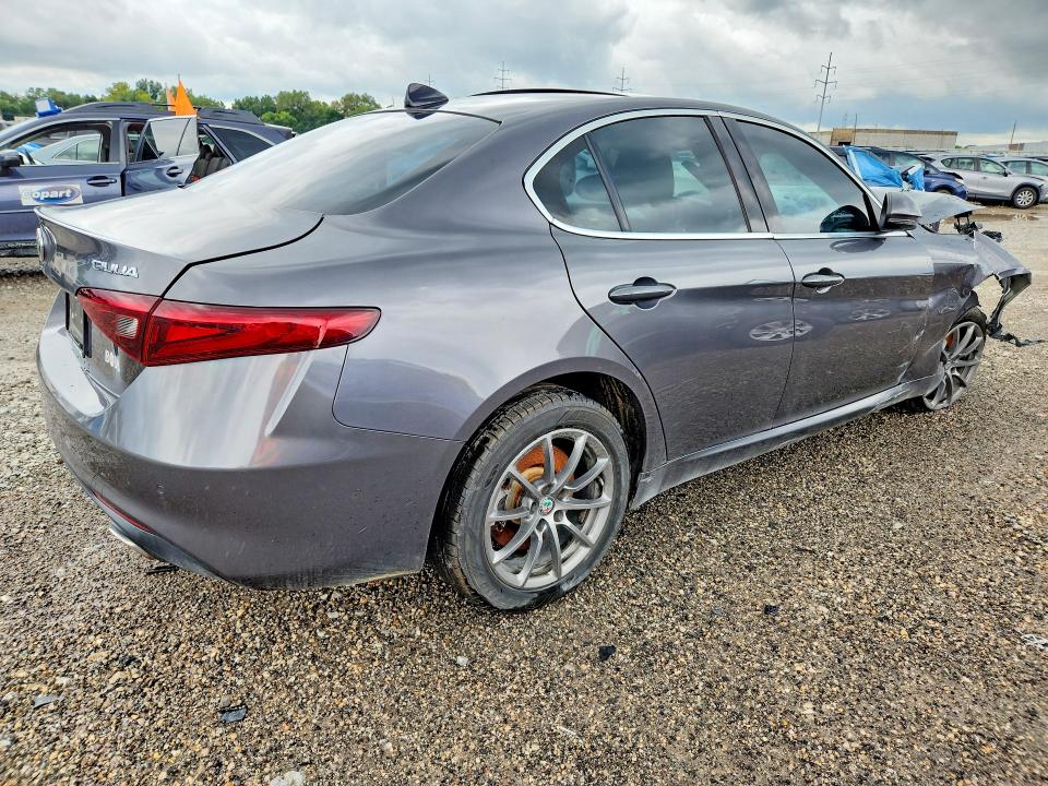 Продаж на аукціоні авто 2018 Alfa Romeo Giulia, vin: ZARFAEDNXJ7563985, номер лоту: 65388096