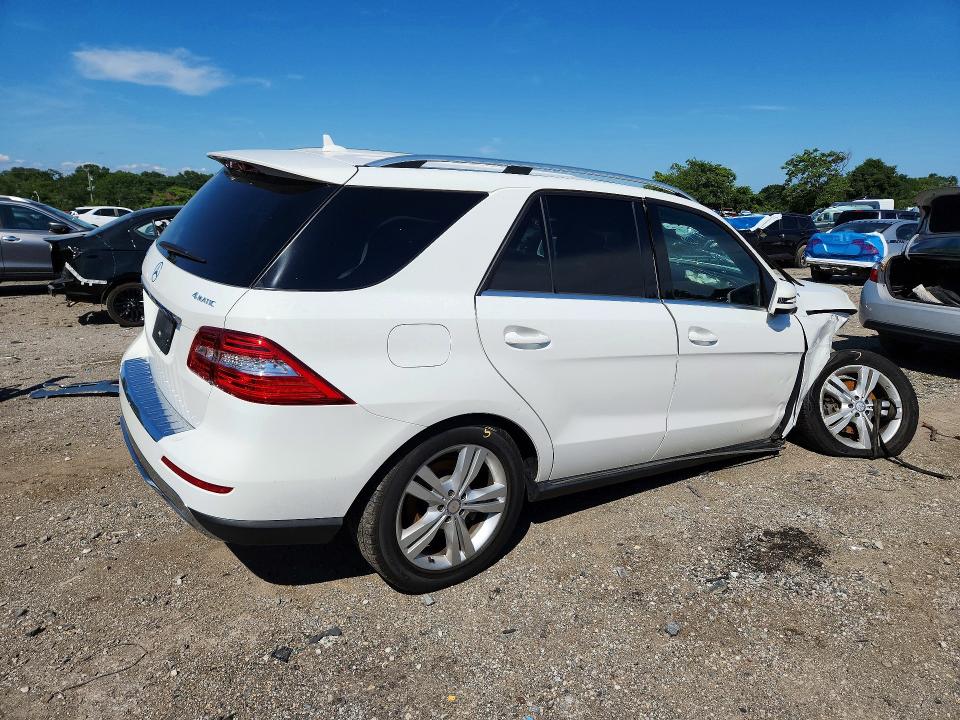 Aukcja sprzedaży 2015 Mercedes-benz Ml, vin: 4JGDA5HB1FA616435, numer aukcji: 63652446