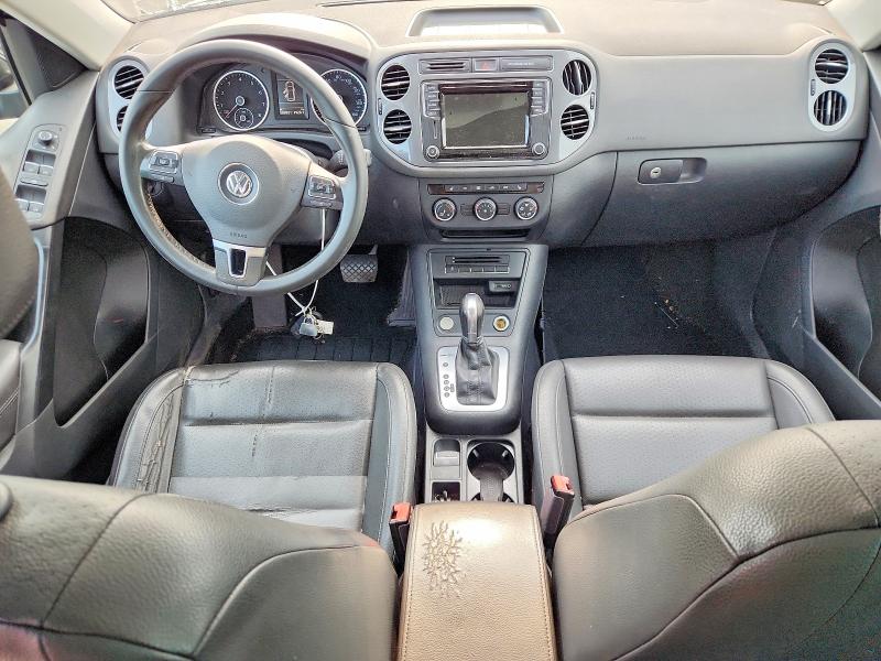 2017 Volkswagen Tiguan მანქანა იყიდება აუქციონზე, vin: WVGSV7AX2HK005632, აუქციონის ნომერი: 64296816